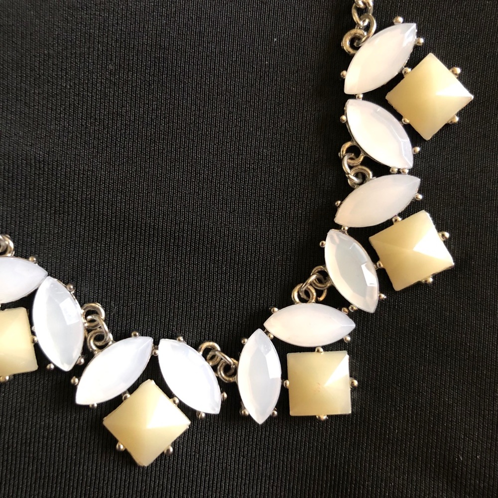 Mudd statement necklace